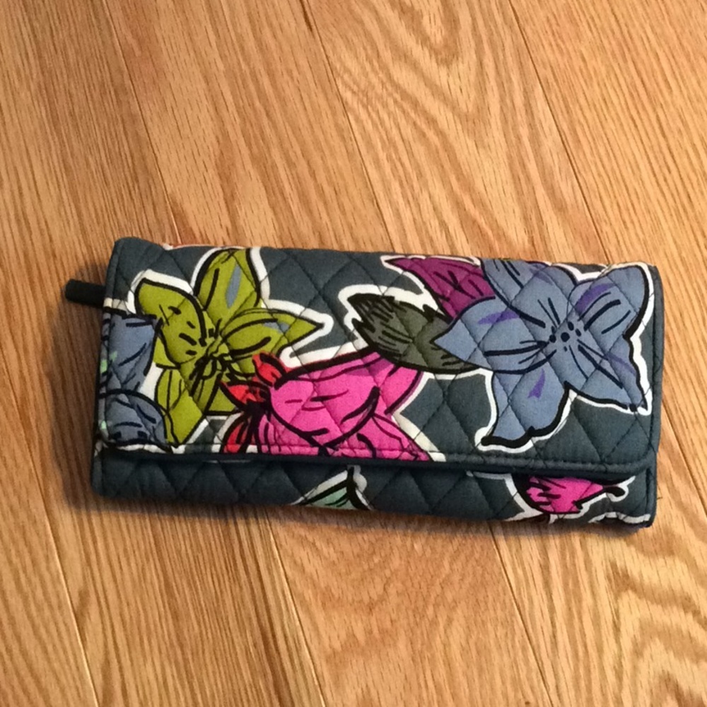 Vera Bradley wallet